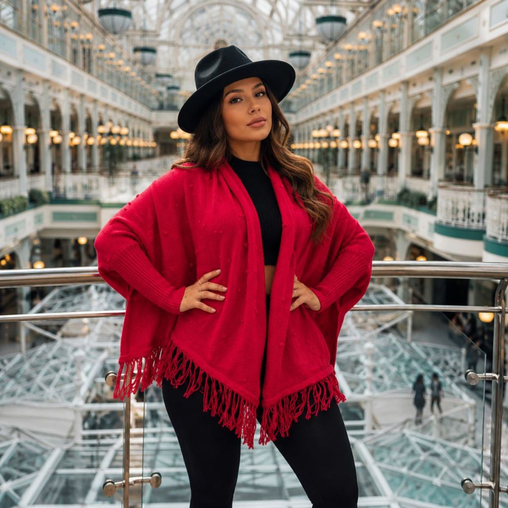 Poncho Xale Feminino Tricot com Franja e Detalhe Pipoca Elegante Quentinho Inverno Moda Feminina