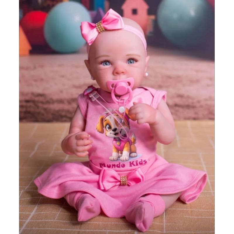 boneca bebê reborn corpo de silicone Larinha 47 cm