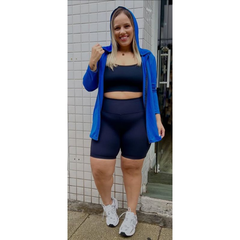 Bermuda Fitness Feminina Poliamida Zero Transparência Academia Corrida Cintura Alta. Leve o Kit com 2 Bermudas R$169,90.