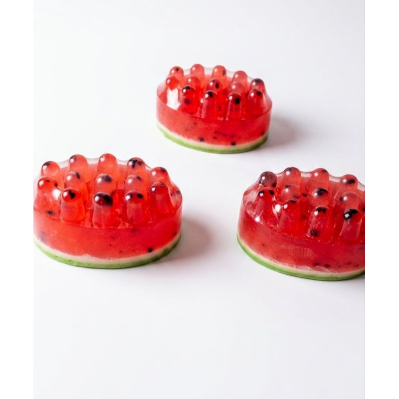🍉 Sabonete Artesanal de Melancia 130g – com Aloe vera Refrescante e Hidratante
