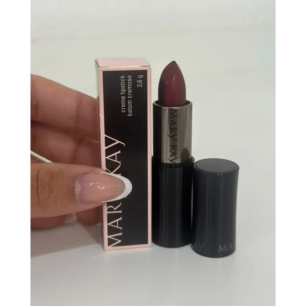 Batom Cremoso Mary Kay– Cor, Hidratação e Conforto para os Lábios