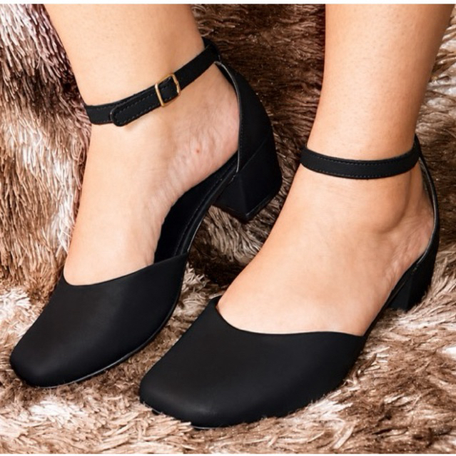 ❤️ Sapato Feminino Salto Bloco Confortável com Pulseira Ajustável – Elegância para Todas as Ocasiões