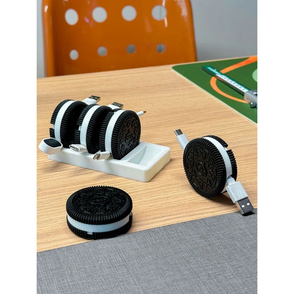 Organizador de Cabos em Formato de Bolacha Recheada Porta Fios USB Tipo C Lightning Suporte Compacto para Mesa