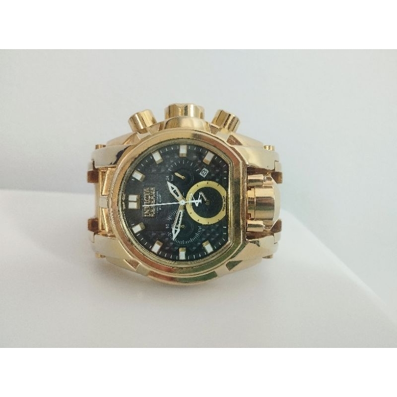 Relógio Invicta Reserve Bolt Zeus Magnum dourado, pulseira aço e bateria nova (detalhes na descrição).