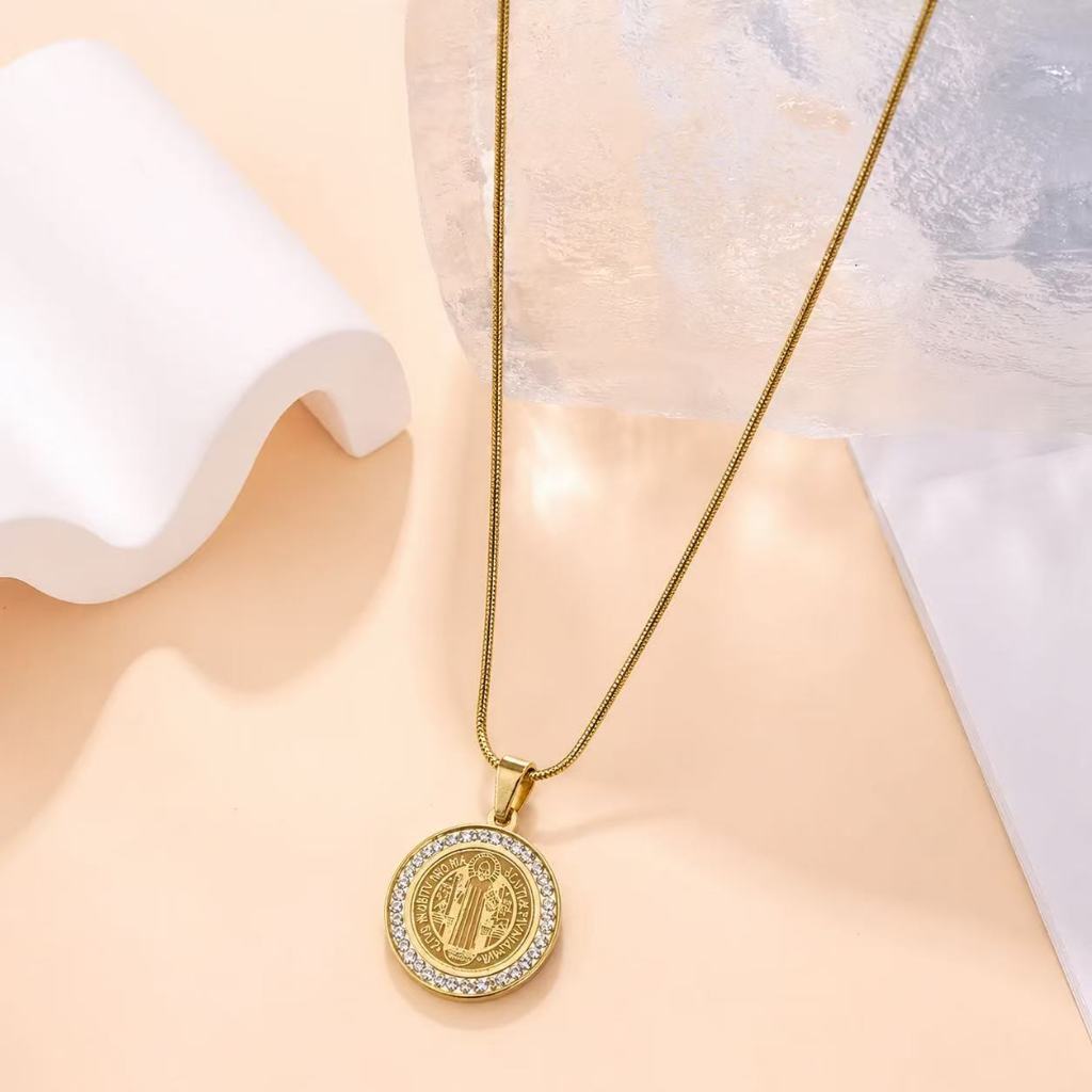 Coleção Fé & Elegância Premium ✨🙏，Colares Religiosos com Zircônias | São Bento & Nossa Senhora Aparecida