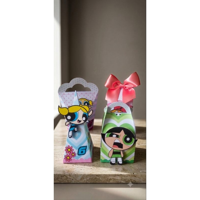 ​Kit Festa Meninas Superpoderosas Personalizado Lembrancinha Caixa Milk Pirâmide Lindinha Florzinha Docinho Nome Idade