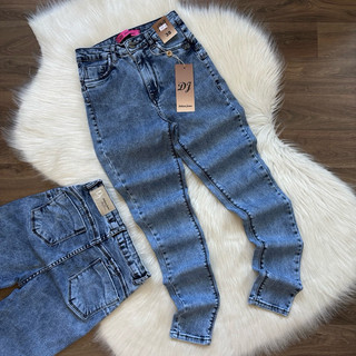 Calça Jeans Feminina Lycra Power Modela Bumbum Cintura Alta