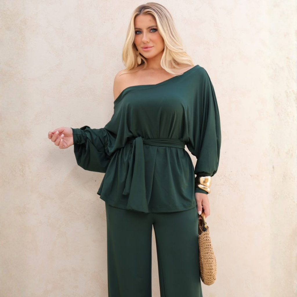 Conjunto Blusa Assimétrica e Calça Pantalona Feminino Caimento Perfeito Versátil Elegante Confortável