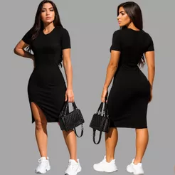 Vestido Feminino Midi Canelado com Manga Curta e Fenda Vestido Elegância e Ousadia em Uma Peça