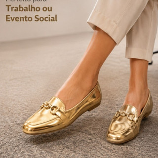 Mocassim feminino com palmilha conforto e bico quadrado. Enfeites em abs nas cores pra outono/inverno.
