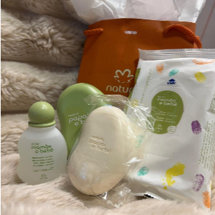 Kit Natura Mamãe e Bebê 3 Itens - Colônia 50ml + Lenço 16un + Sabonete c/ Saboneteira
