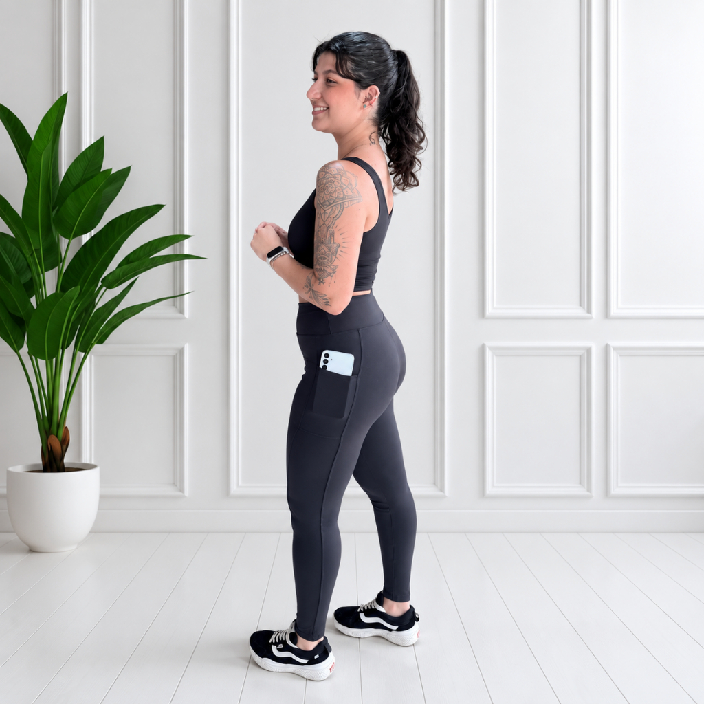 Calça Legging Feminina Fitness Cintura Alta Com Bolso Lateral Poliamida  Academia Zero Transparência