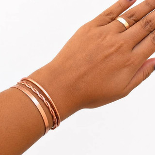 Trio de Pulseiras Minimalistas em Cobre Puro – Modelos Lisa, Trança e Line