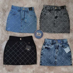 Mini Saia Jeans Com Brilho Strass Xadrez