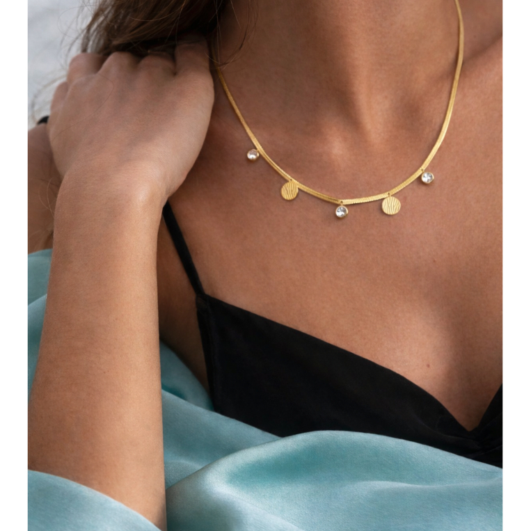 Colar Feminino pingentes Zircônia Dourado Aço Inoxidável Antialérgico