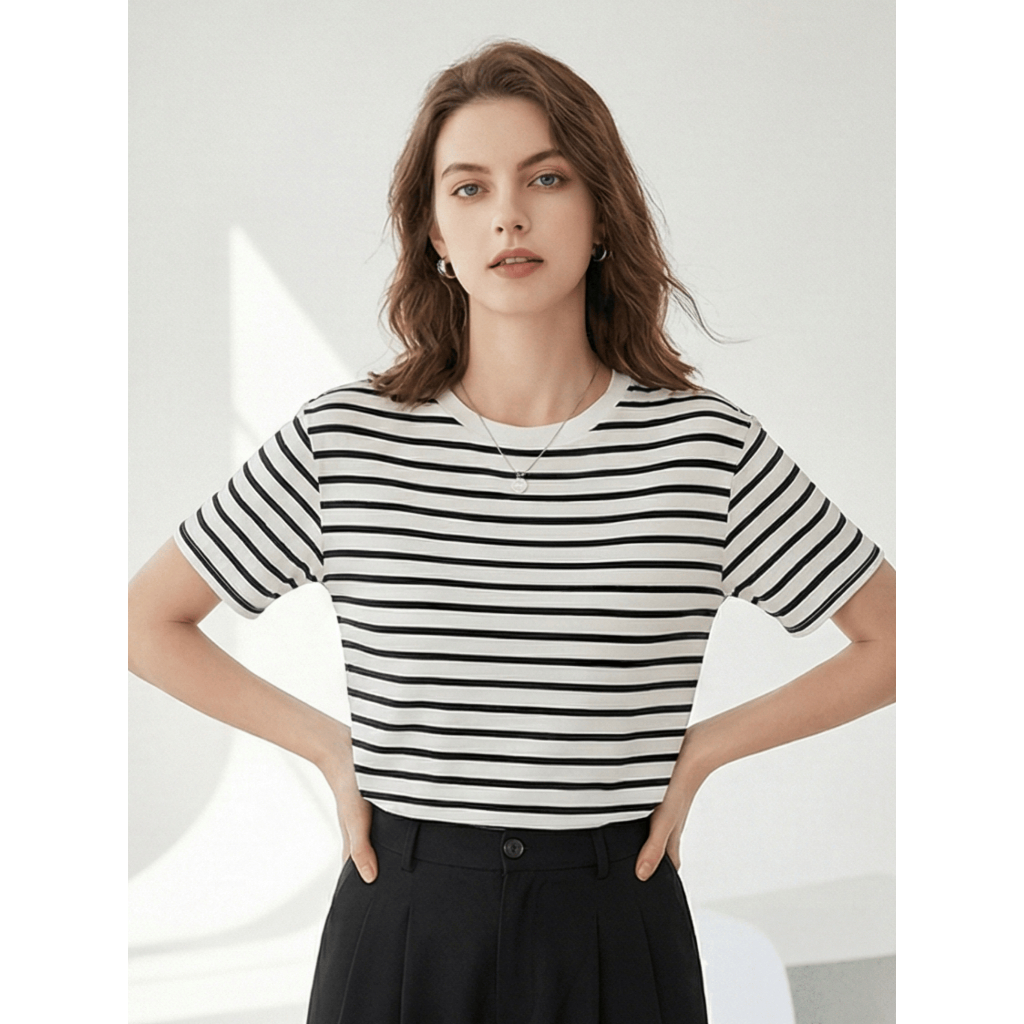 Camiseta Feminina Listrada Manga Curta Básica Casual Leve Confortável Verão — imagem 2 de 2