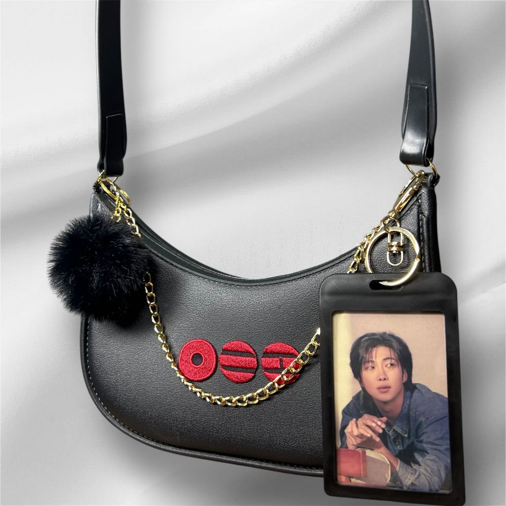 BOLSA PEQUENA DO BTS- PRETA