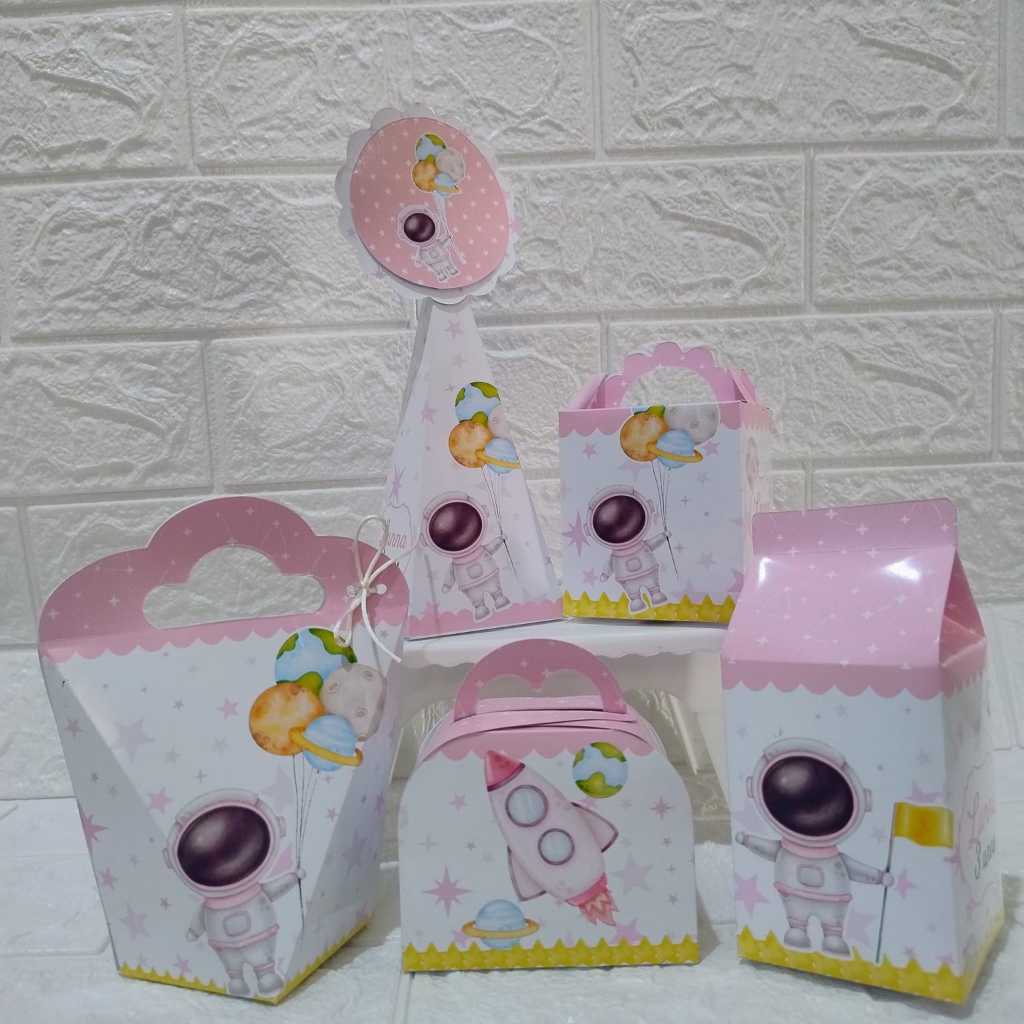 PERSONALIZADOS ASTRONAUTA MENINA/PARA LEMBRANCINHA-FESTA-VÁRIOS TEMAS/KIT PERSONALIZADO LEMBRANCINHA ASTRONAUTA MENINA