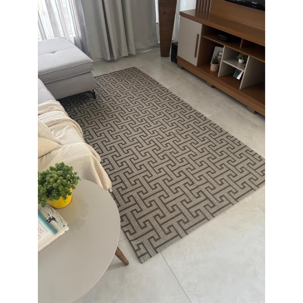 Tapete sala ou quarto, com antiderrapante firme e duro, Várias medidas e cores. em Oferta na Shopee