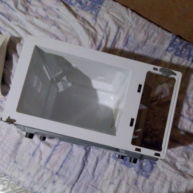 cavidade do microondas Panasonic / NN-ST252WRUK ( Usado