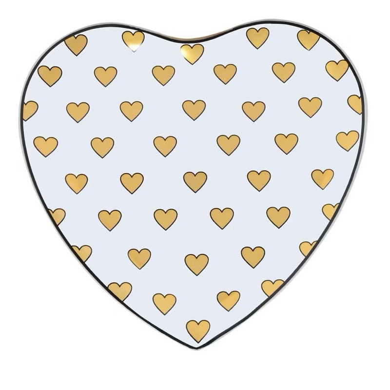 KIT COM 2 PETISQUEIRA DE VIDEO EM FORMATO DE CORAÇÃO COM CORAÇÕES DESENHADOS | BRANCO E DOURADO | TAM.: 25X24 CM | LOUÇA