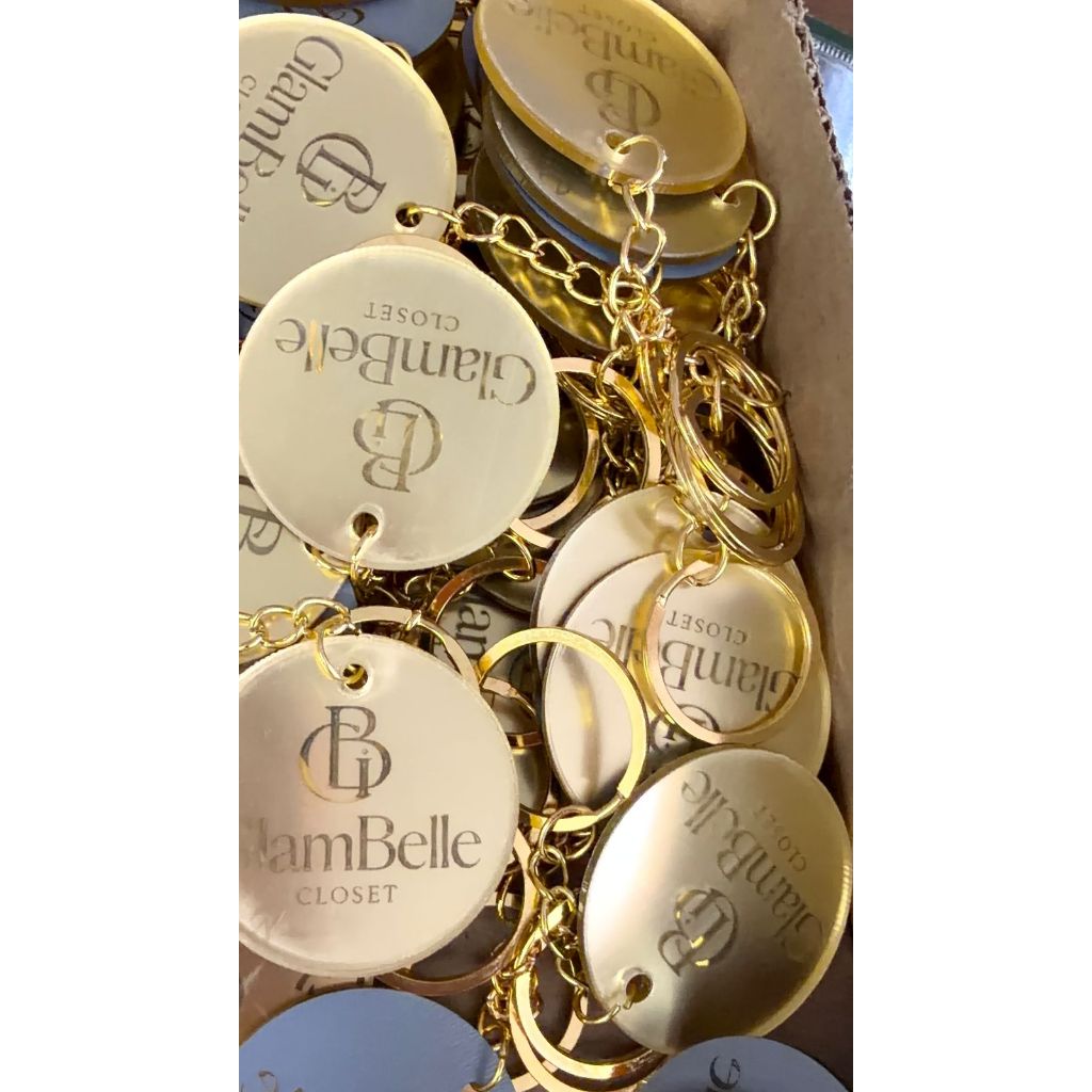 50 Chaveiros-Lembrancinha em acrilico espelhado-Personalizada-casamentos-festas(PERSONALIZE)