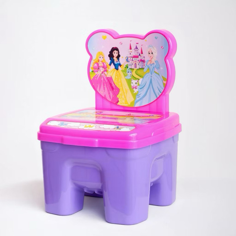 Cadeira Infantil didática - Princesas & Dinossauros - Com tampa abre e fecha e baú