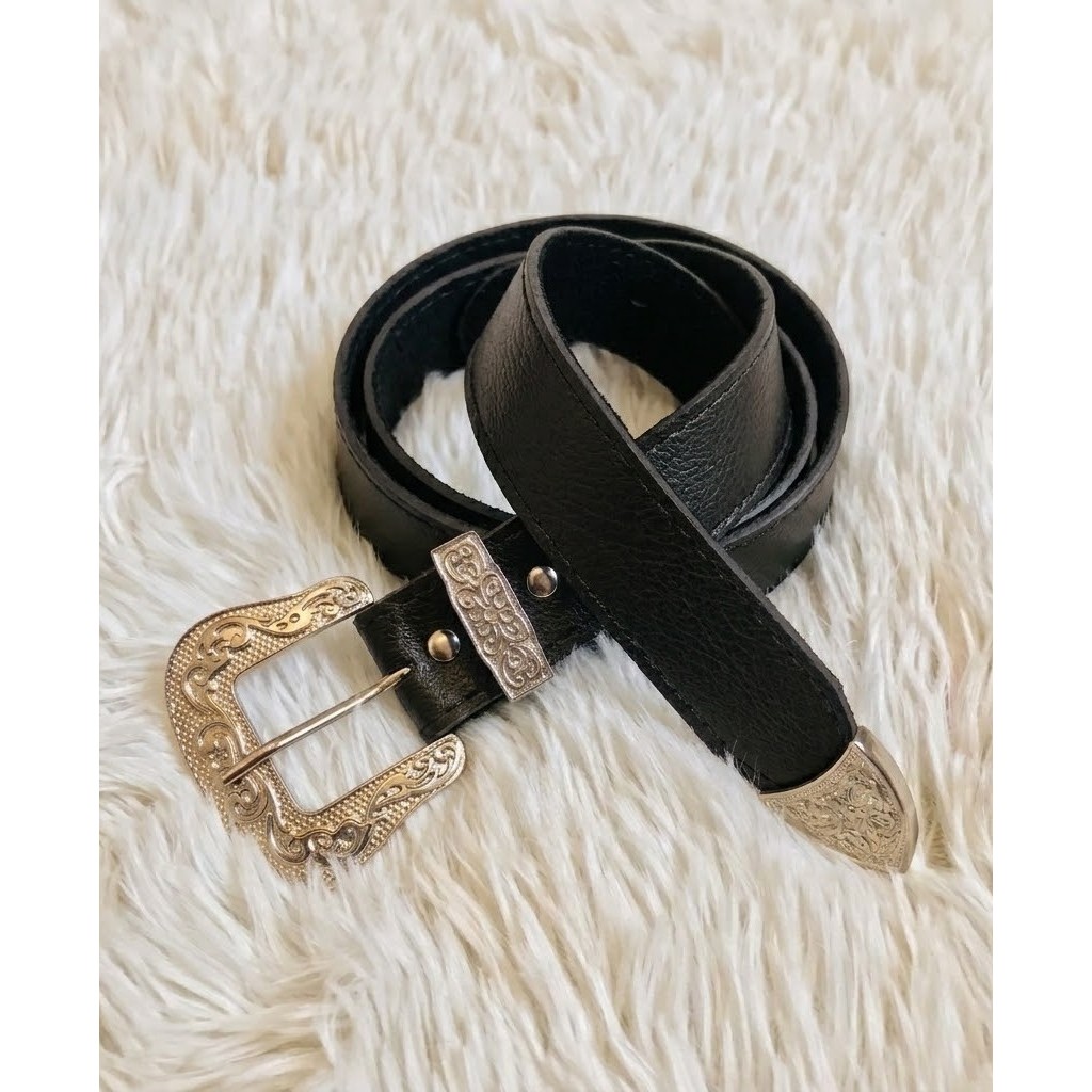 Cinto Country BIBI: Estilo Boiadeira com Fivela Trabalhada