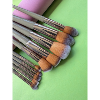 Kit de Pincéis de Maquiagem Profissional – 10 Peças em Oferta na Shopee