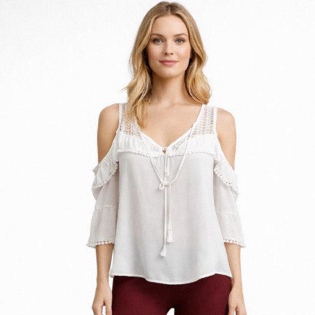 Blusa Branca Feminina Manga Comprida com Renda | Tamanho P | Carmen Dias Importada -Moda Sustentável