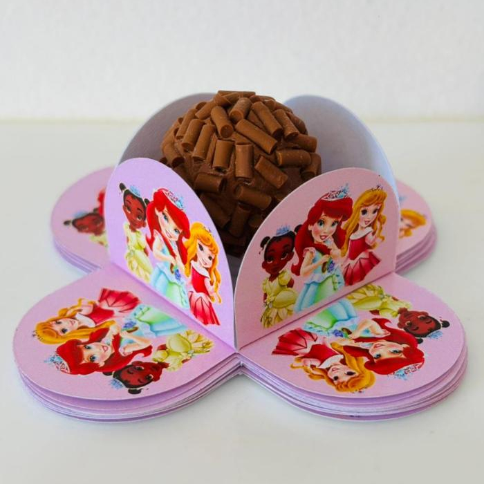 Forminhas para Doces Princesas disney / Parabéns / Lembrancinha de Festa / Decoração de Festa / Aniversário / Infantil