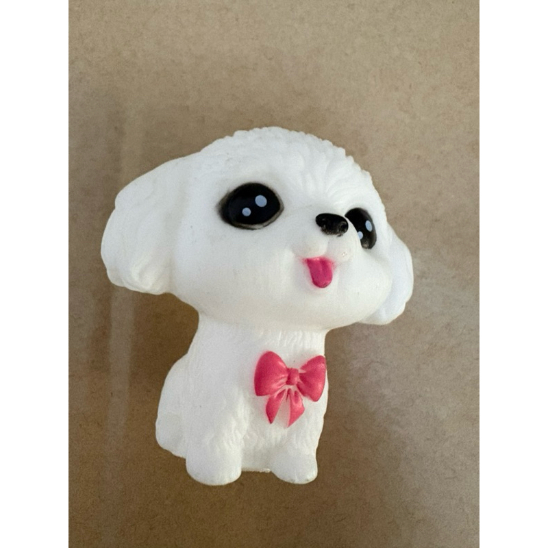 brinquedo miniatura cachorrinho poodle (plastico)