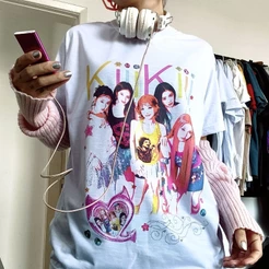 [LANÇAMENTO] Camiseta Unissex KiiiKiii DELULU Kpop Y2K Aesthetic