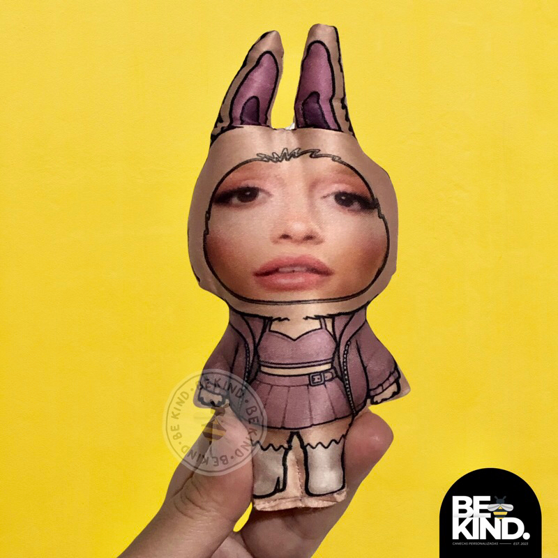 Chaveiro Artesanal Divertido LAFUFU Ariana Grande (Feito manualmente/Criação paródica e artesanal)