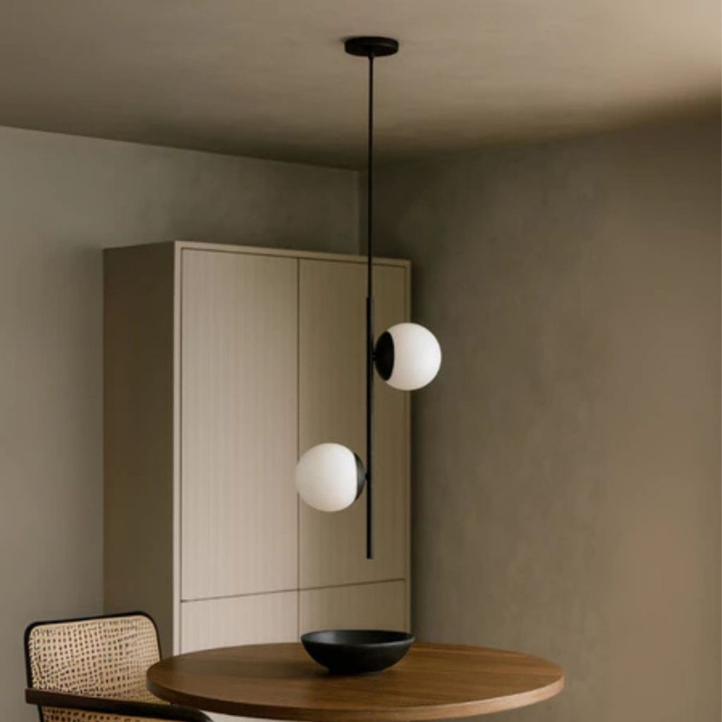 Lustre Pendente Globo 15 Jabuticaba Polônia Preto Fosco