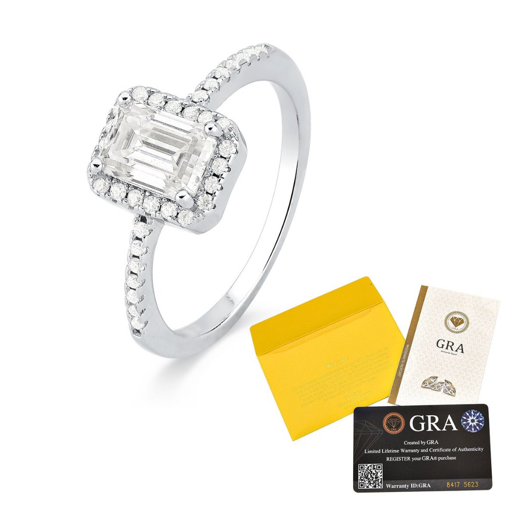 Anel Moissanite de Prata 925 Lapidação Retangular Cravejada