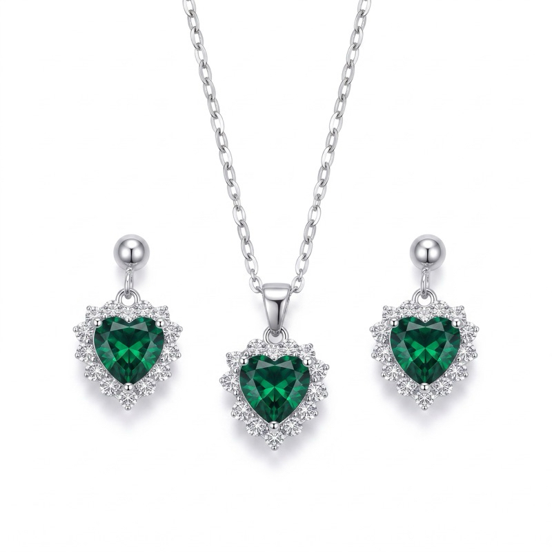 Conjunto Colar e Brinco Pingente Aço inoxidavel antialérgico Coração Cravejado Feminino
