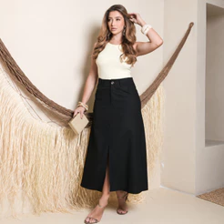 Saia Feminina Midi Godê em Linho com Fenda, Cintura Alta e Bolso Lisa