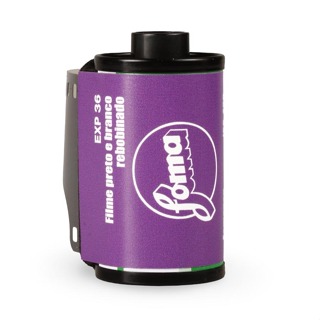 Filme fotográfico 35mm Fomapan Action ISO 400 Preto e Branco 36 poses (REBOBINADO) em Oferta na Shopee