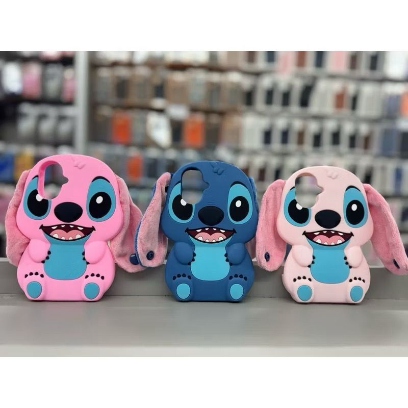 Capinha 3D com Alça de Pelúcia | LIL0 Stiittch  +  Para Sansung e iPhone 11 ao 15 Pro Max