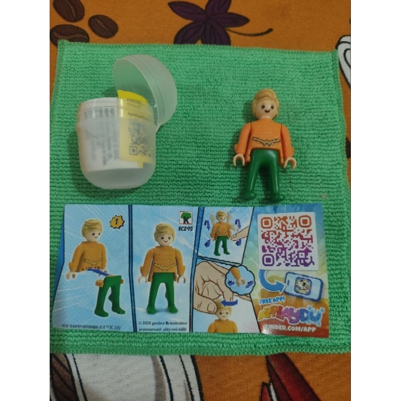 BONECO KINDER OVO DC AQUAMAN