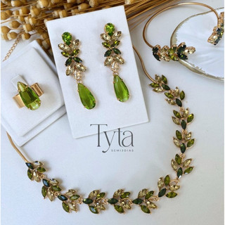Brinco, anel, colar e bracelete verde oliva com dourado com banho de ouro madrinha festa luxo brinco oliva luana