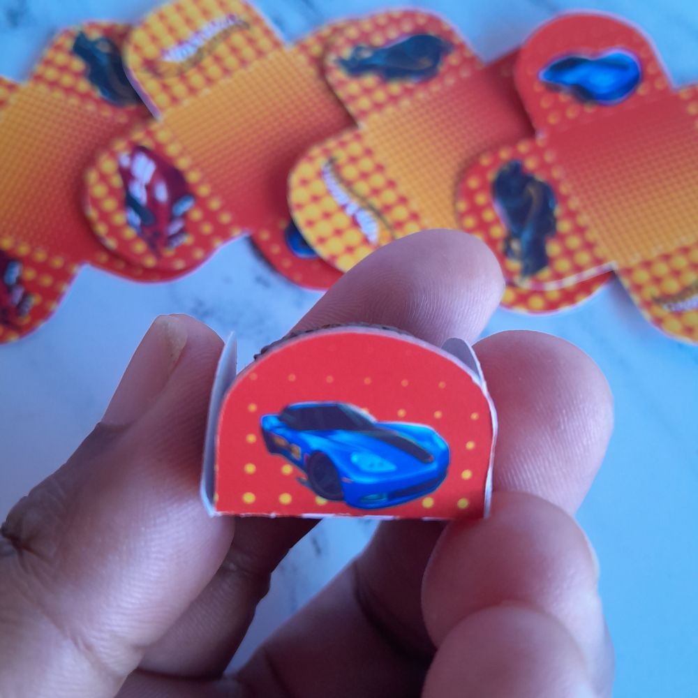 forminha  de doce hot wheels personalizada no tema, lembrancinha de festa / aniversario