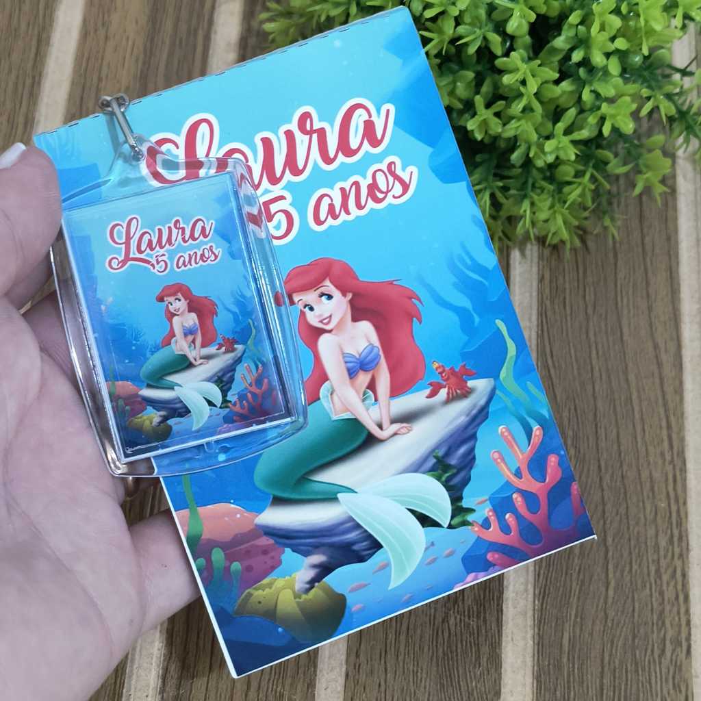 KIT 10 A 30 CHAVEIRO + BLOQUINHO PERSONALIZADO LEMBRANCINHA FESTA DE ANIVERSÁRIO PRINCESA SEREIA ARIEL - TODOS OS TEMAS