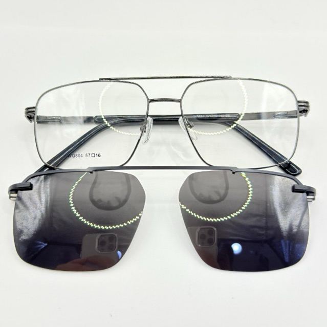 Armacao de oculos de metal ,CLIP ON,2 em 1,Armacao+ 1 lente polarizado em Oferta na Shopee