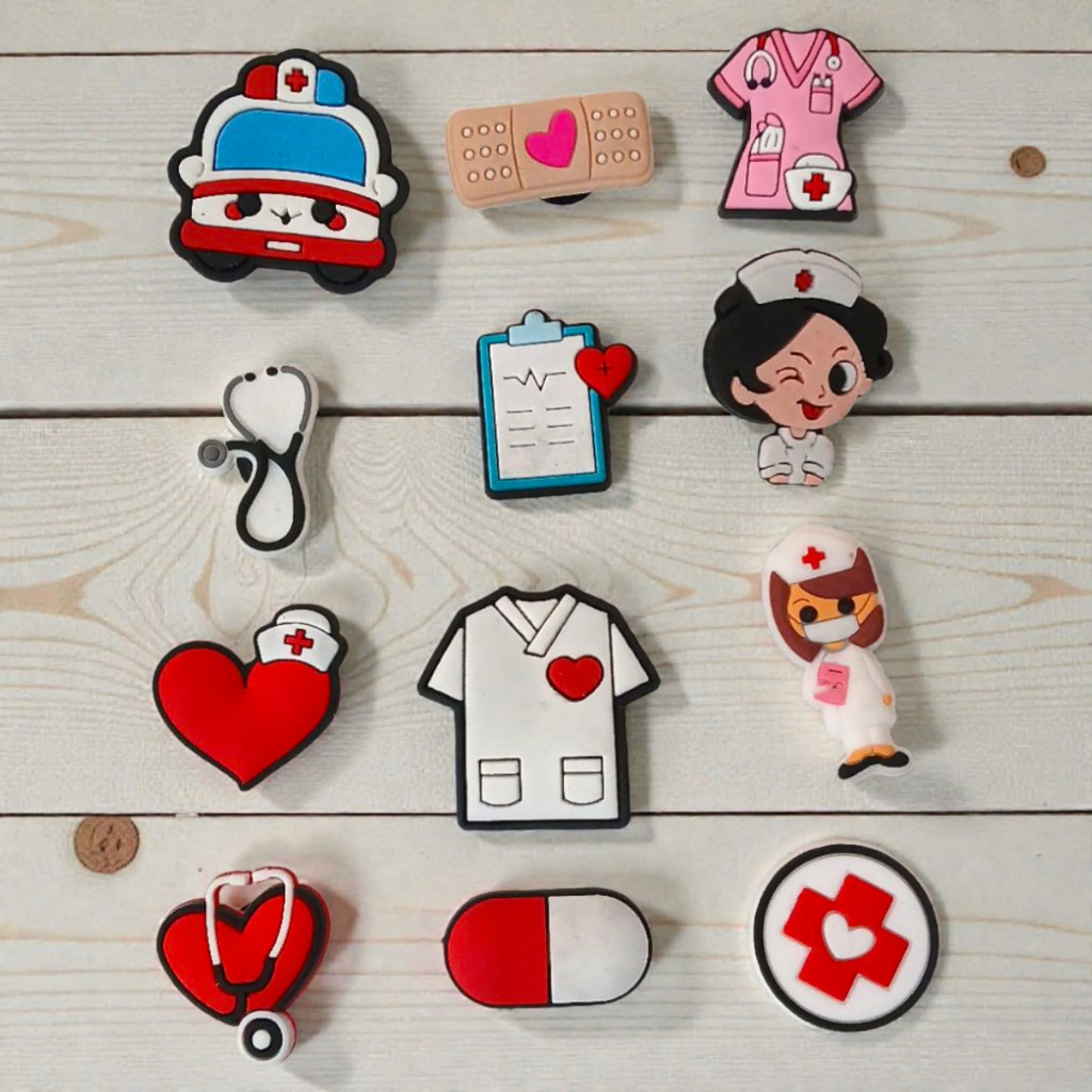 Kit 12 Pins Enfeites Decorativos para Babuche – Bottons para Personalizar Sandália Feminina