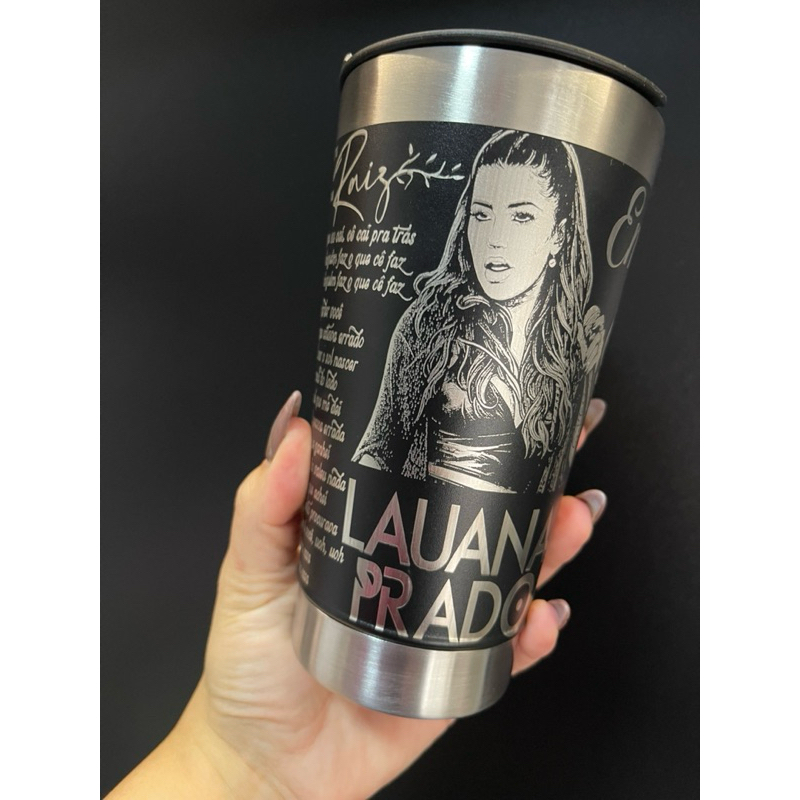 Copo térmico 473ml personalizado Lauana Prado