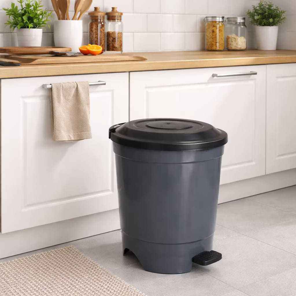 Lixeira Plástica 13 Litros Com Pedal Resistente Ideal Para Cozinha Banheiro Escritório  Apartamentos