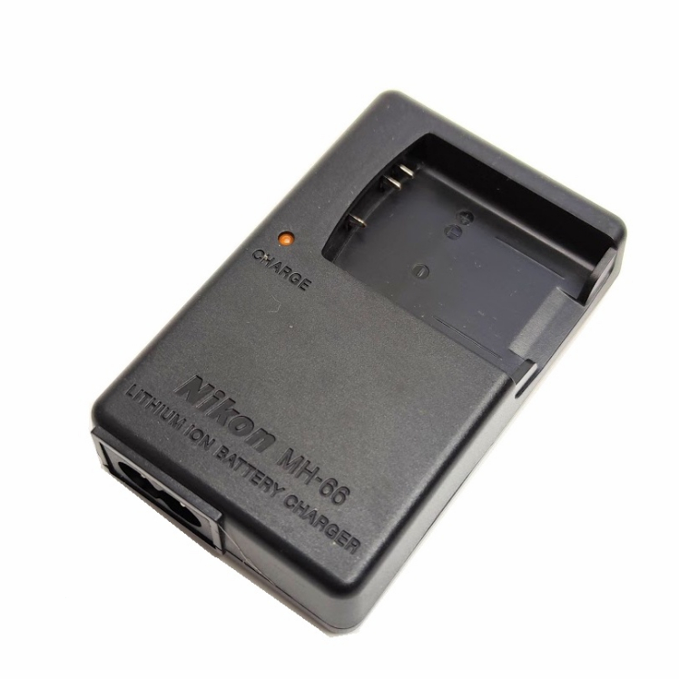 Carregador Mh-66 Para Bateria En-el19 Nikon S2500 S2550 S2700 S3500 S4400 S5200 S6500 S4150 S100