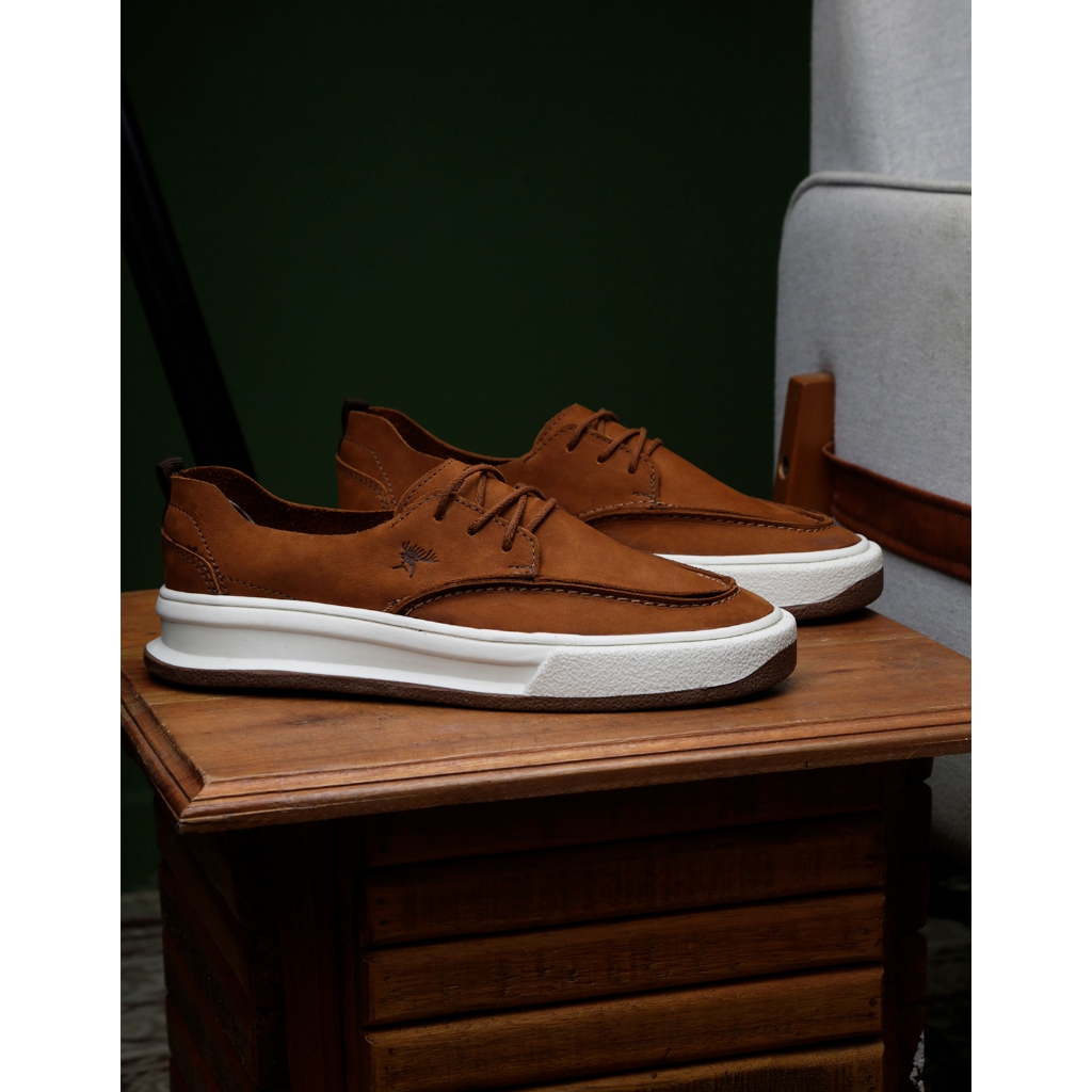 Sapato Docksider Masculino em Couro Nobuck Estiloso